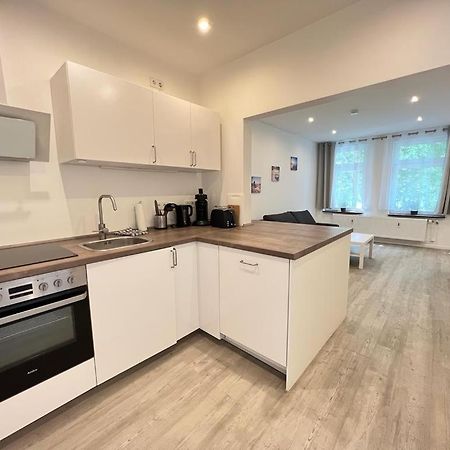 Zentrale Und Schoene Ferienwohnung II Lübeck Kültér fotó