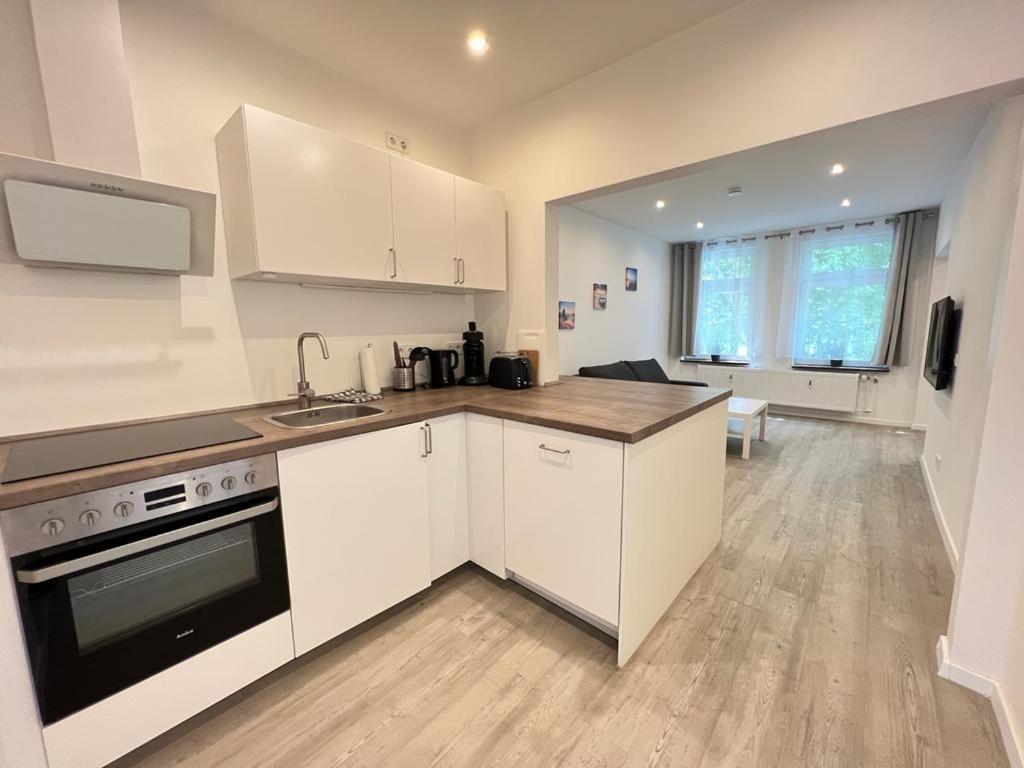 Zentrale Und Schoene Ferienwohnung II Lübeck Kültér fotó