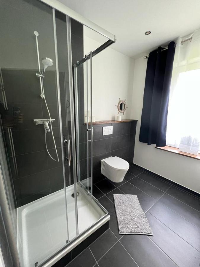 Zentrale Und Schoene Ferienwohnung II Lübeck Kültér fotó